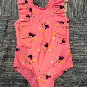 Beautiful Gap x Disney Pink Minnie Mouse Ruffled Swimsuit with Fun Prints 2T
